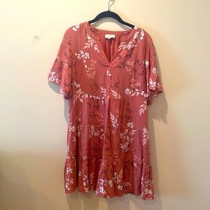 Short flutter sleeve floral dress! Size small (petite) from the Loft!